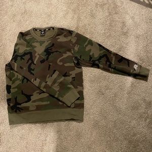 Nike crew neck